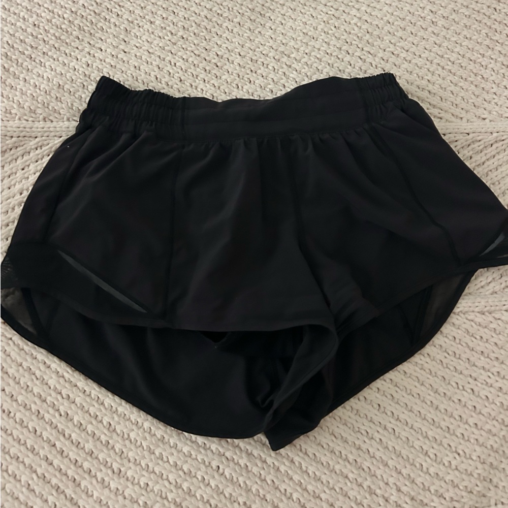 Hotty Hot Short 2.5” Black